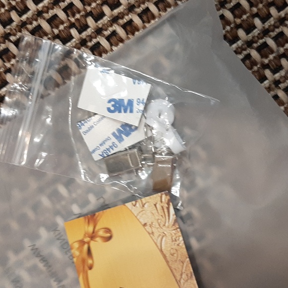 Joinery blacklight skull tapestry New - Picture 6 of 7